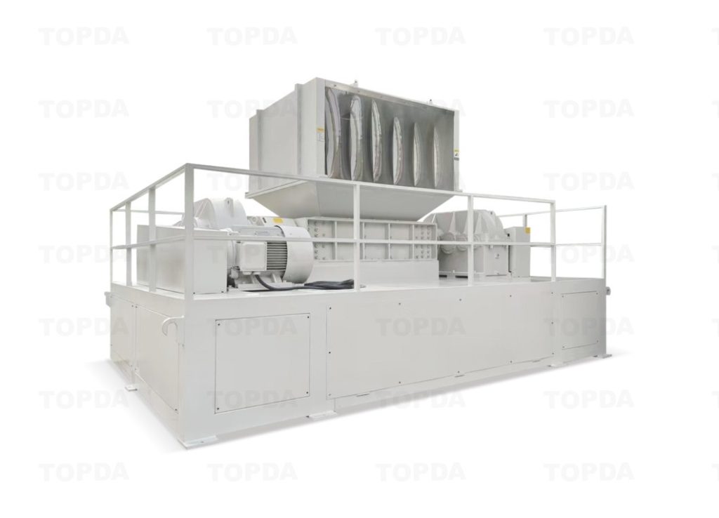 Heavy duty dual shaft shredder